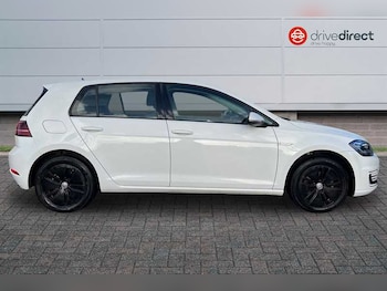 Used Volkswagen Golf 2020 for sale - 76929527: Photo