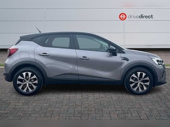 Used Renault Captur 2023 for sale - 78856527: Photo