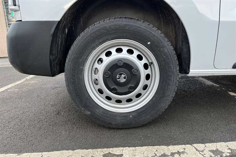 Used Vauxhall Vivaro 2024 for sale - 77444512: Photo 9