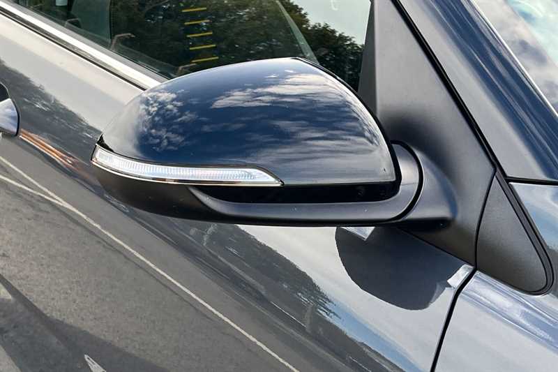 Used Kia Stonic 2023 for sale - 76500831: Photo 34