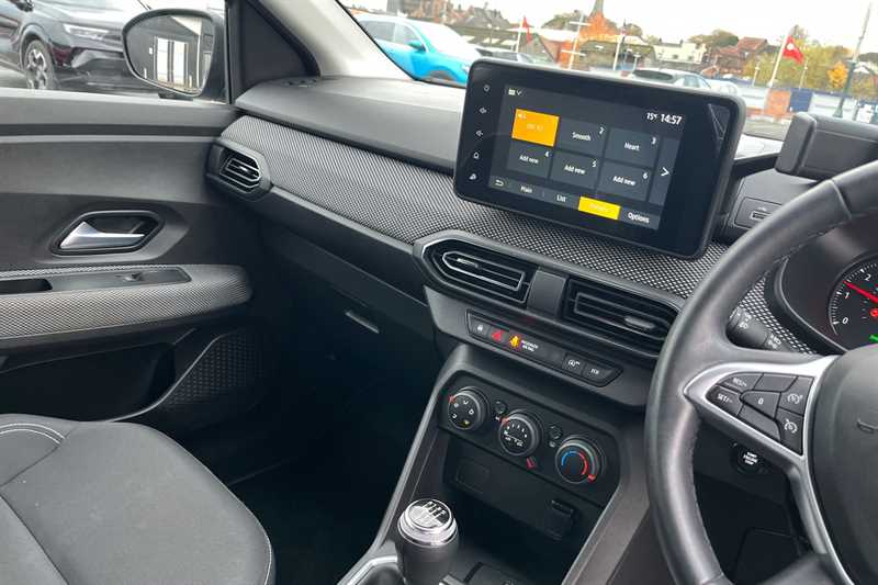 Used Dacia Sandero 2022 for sale - 76530420: Photo 14