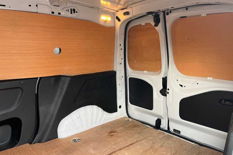 Used Vauxhall Combo 2024 for sale - 78160579: Photo 24