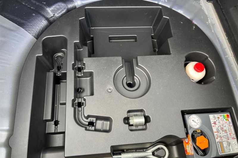 Used Nissan Juke 2017 for sale - 76529540: Photo 36