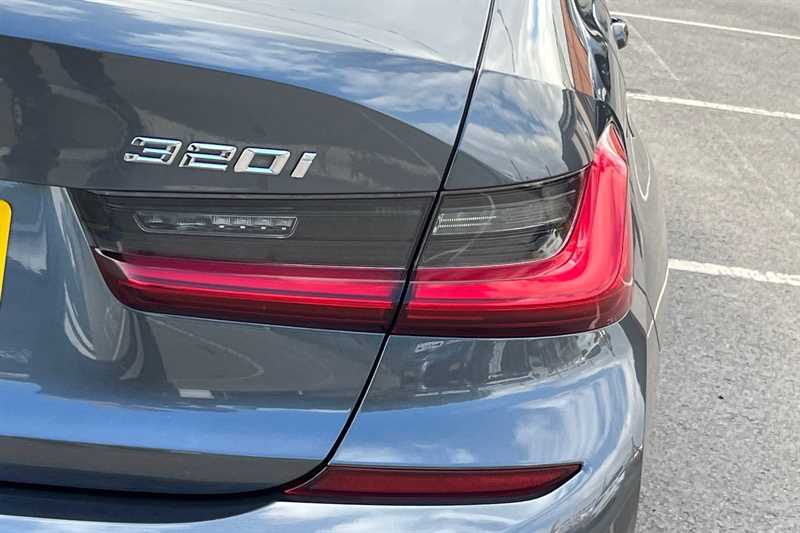 Used BMW 3 Series 2019 for sale - 76462633: Photo 32