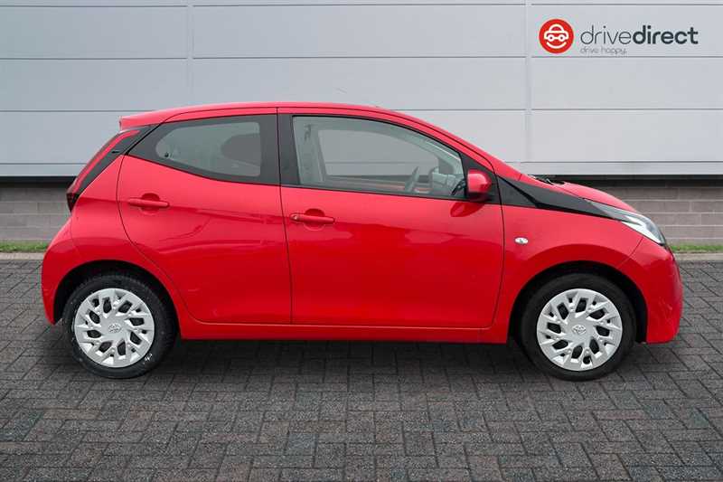 Used Toyota AYGO 2019 for sale - 77561388: Photo 2