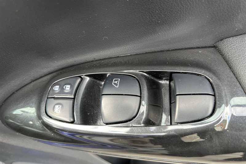 Used Nissan Juke 2017 for sale - 76516210: Photo 16