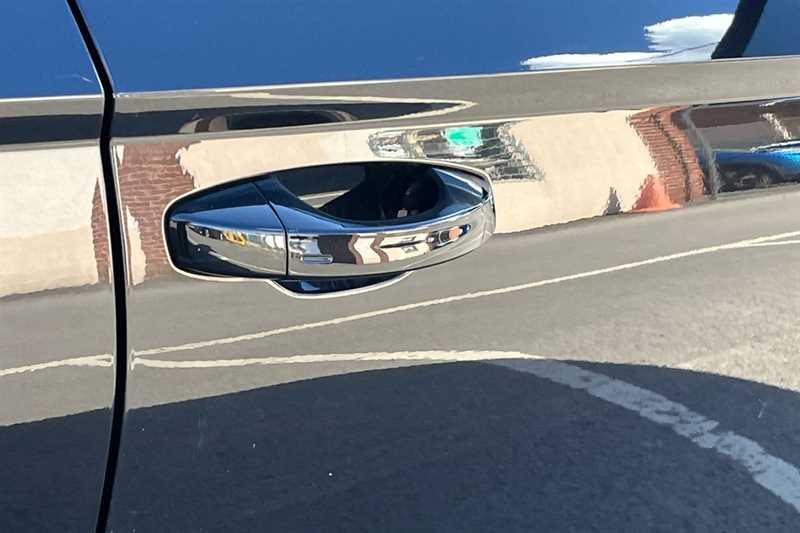 Vehicle 33