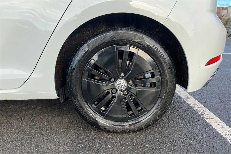 Used Volkswagen Golf 2020 for sale - 76756544: Photo 11