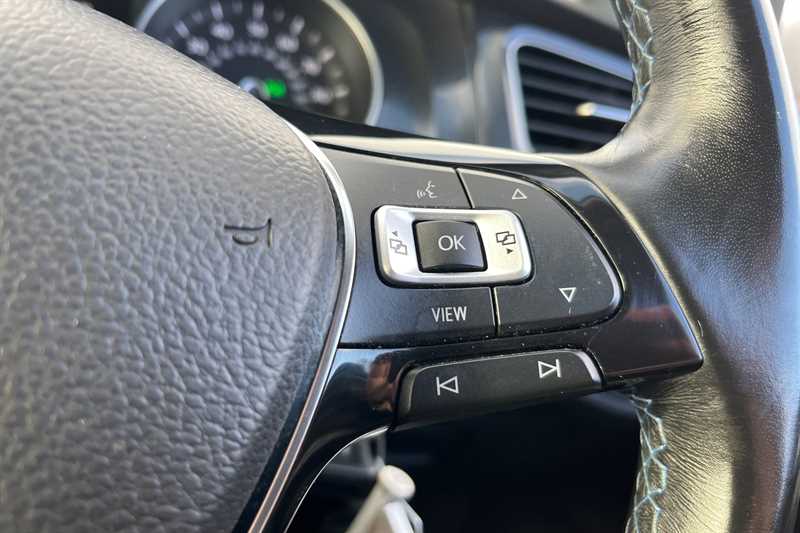 Used Volkswagen Golf 2020 for sale - 76756544: Photo 22