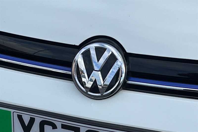 Used Volkswagen Golf 2020 for sale - 76756544: Photo 30