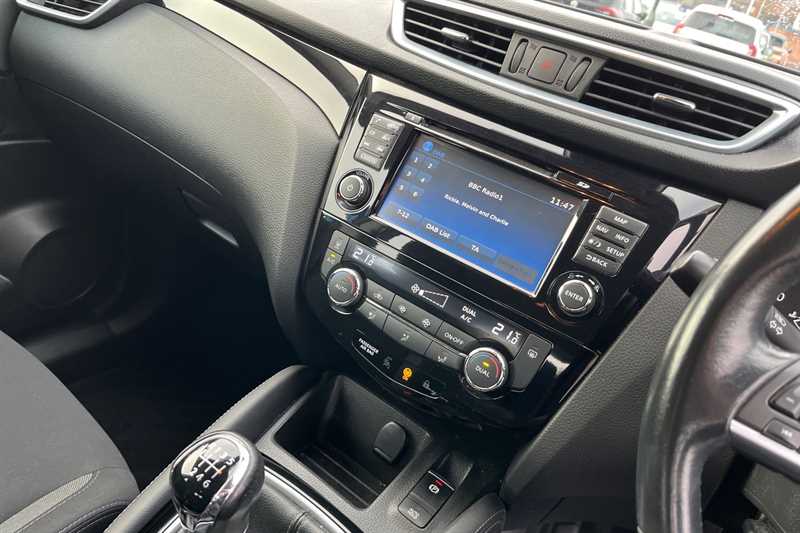 Used Nissan Qashqai 2018 for sale - 76956599: Photo 14