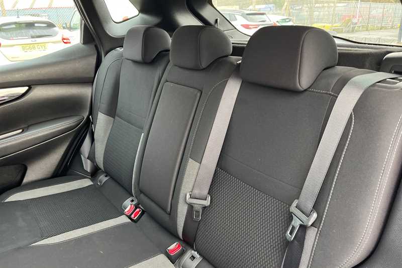 Used Nissan Qashqai 2018 for sale - 76956599: Photo 24