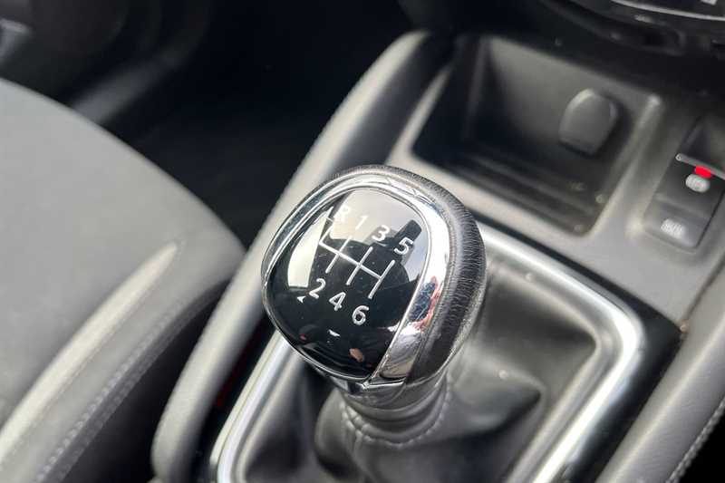 Used Nissan Qashqai 2018 for sale - 76956599: Photo 39