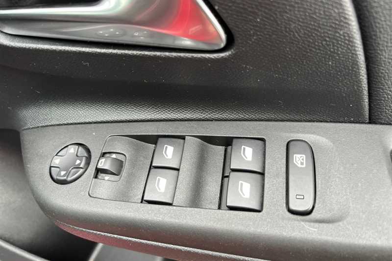 Used Vauxhall Corsa 2023 for sale - 76530517: Photo 16