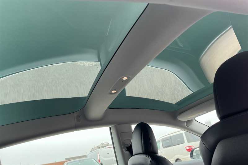 Used Tesla Model 3 2019 for sale - 77899948: Photo 40