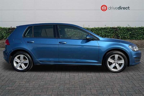 Used Volkswagen Golf 2016 for sale - 75580411: Photo 2