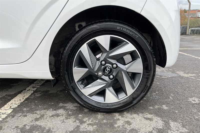 Used Hyundai i10 2024 for sale - 76463156: Photo 9