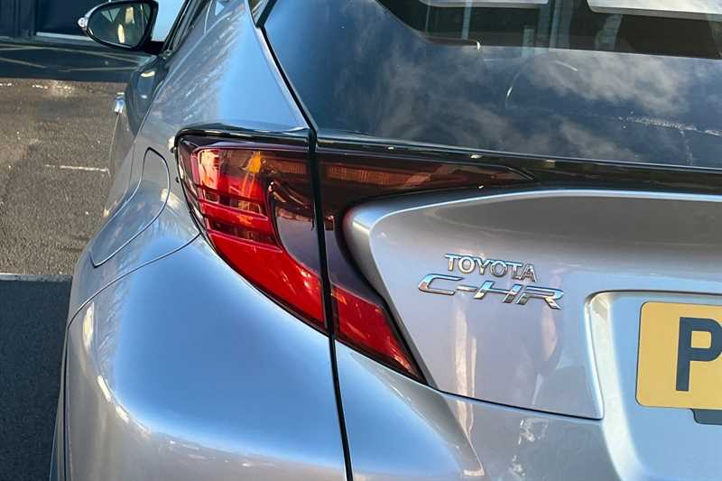 Used Toyota C-HR 2020 for sale - 77812262: Photo 31