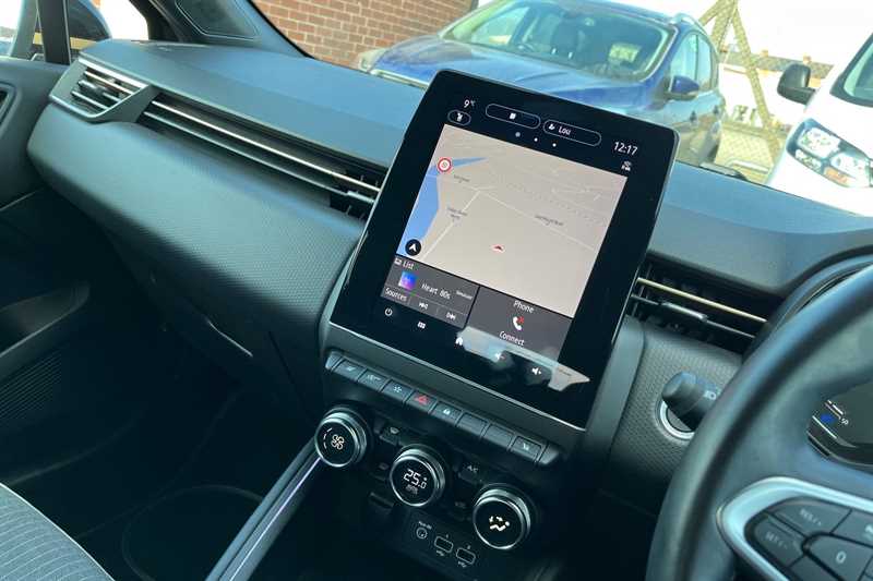 Used Renault Clio for sale - 77828278: Photo 14