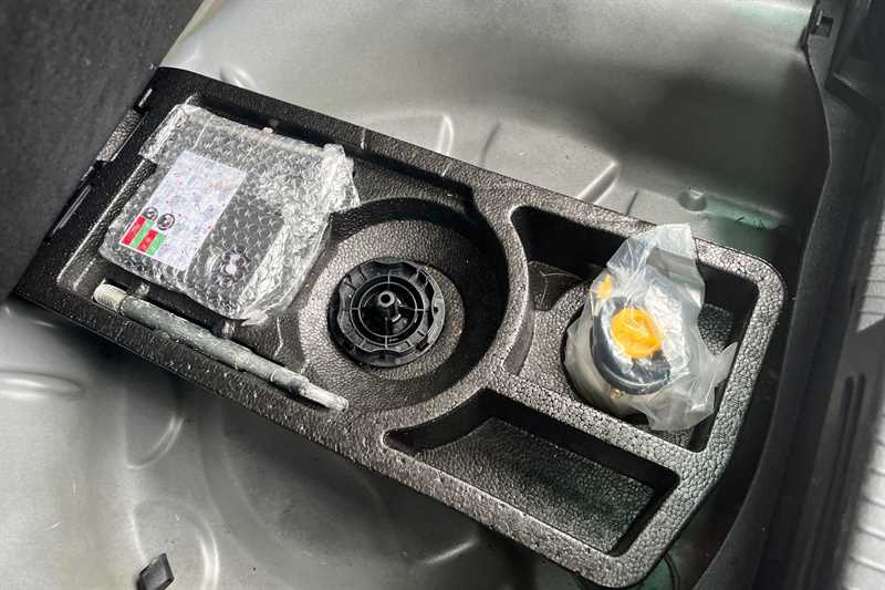 Used Vauxhall Crossland 2021 for sale - 76525312: Photo 37