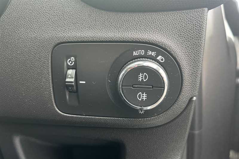 Used Vauxhall Crossland 2021 for sale - 76525312: Photo 39