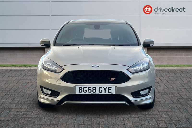 Used Ford Focus 2018 for sale - 76917108: Photo 8