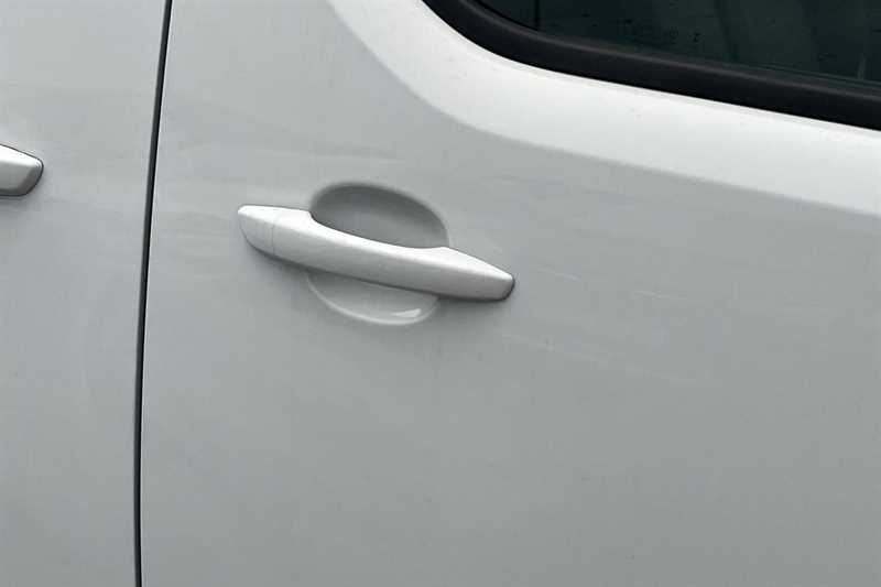 Used Vauxhall Vivaro 2025 for sale - 77711678: Photo 33