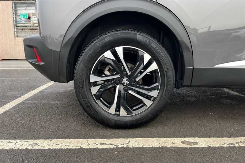 Used Peugeot 2008 2020 for sale - 76955915: Photo 11