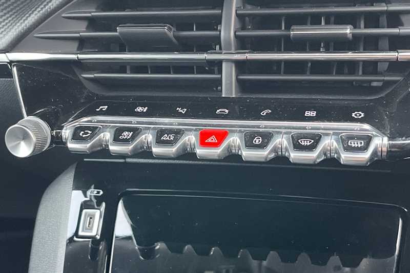 Used Peugeot 2008 2020 for sale - 76955915: Photo 15