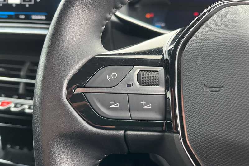 Used Peugeot 2008 2020 for sale - 76955915: Photo 21