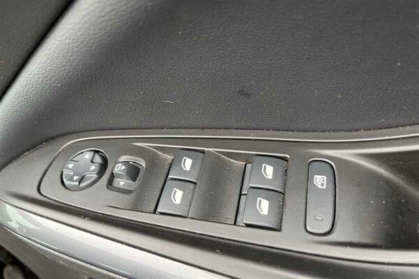 Used Vauxhall Grandland X 2019 for sale - 76311743: Photo 16