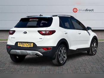 Used Kia Stonic 2018 for sale - 79398847: Photo