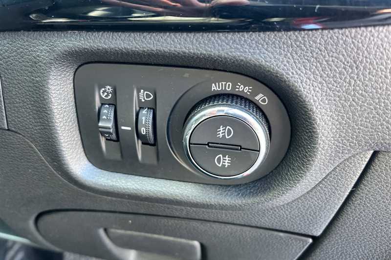 Used Vauxhall Astra for sale - 78208402: Photo 39