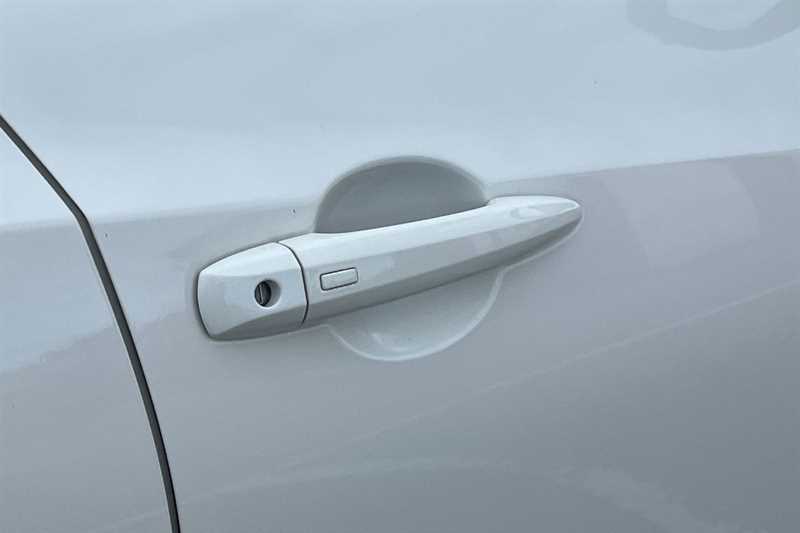 Used Nissan Juke 2023 for sale - 76525512: Photo 33