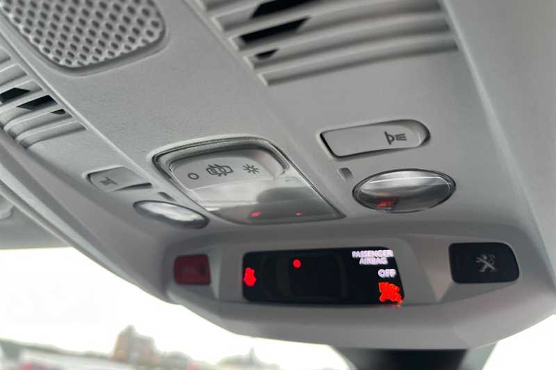 Used Peugeot 5008 2019 for sale - 77728269: Photo 40