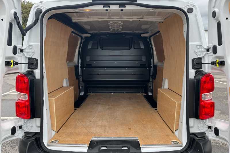 Used Vauxhall Vivaro 2024 for sale - 76489619: Photo 25