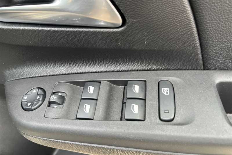 Used Vauxhall Corsa 2021 for sale - 76756603: Photo 16