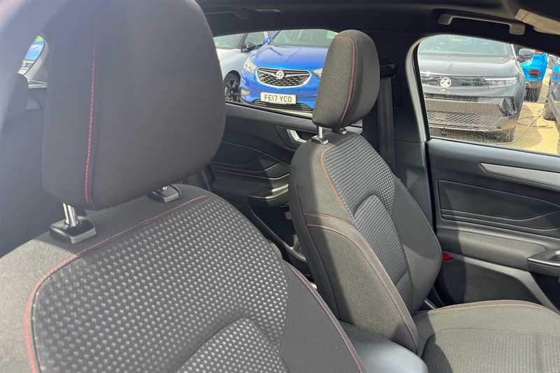 Used Ford Focus 2022 for sale - 76489936: Photo 23