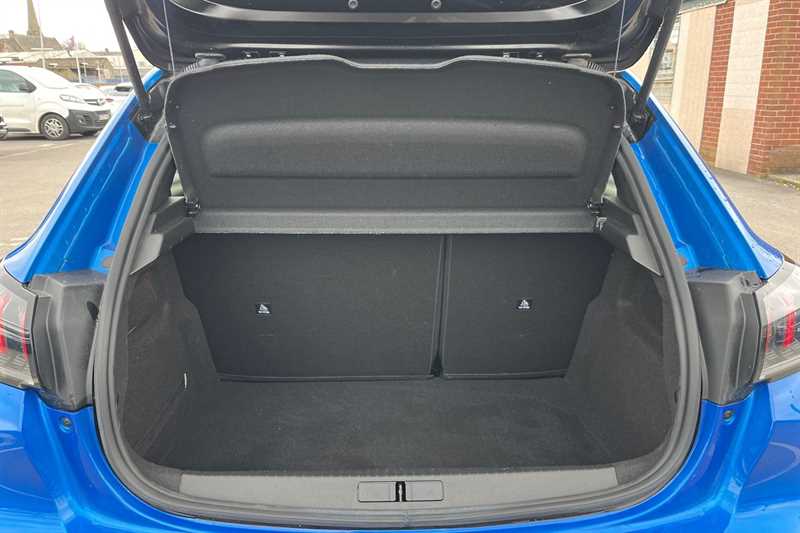 Used Peugeot 208 2023 for sale - 77944313: Photo 25