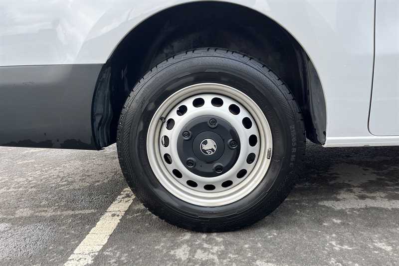 Used Vauxhall Vivaro 2024 for sale - 77309587: Photo 10