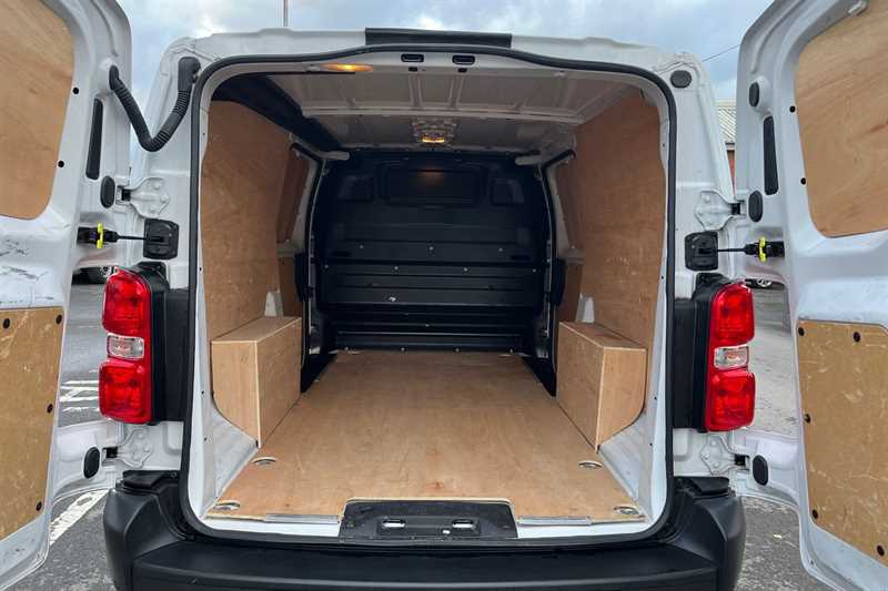 Used Vauxhall Vivaro 2024 for sale - 77309587: Photo 25