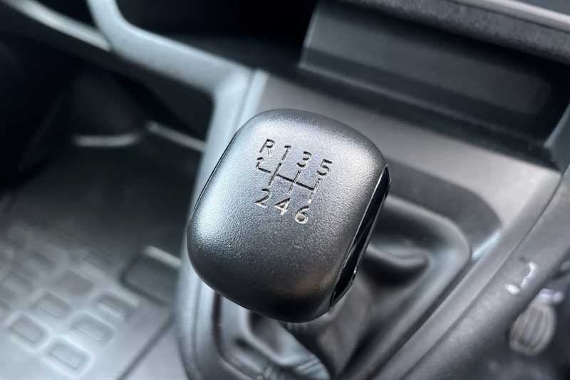 Used Vauxhall Vivaro 2024 for sale - 77309587: Photo 40