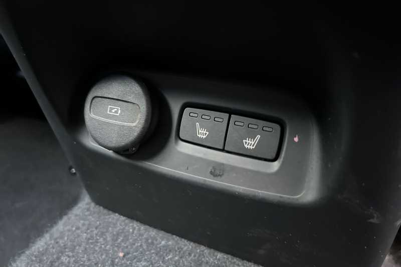 Used Volvo XC40 2022 for sale - 77310138: Photo 38