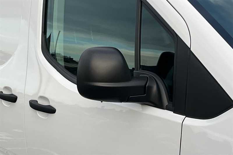 Used Vauxhall Combo for sale - 78175117: Photo 34