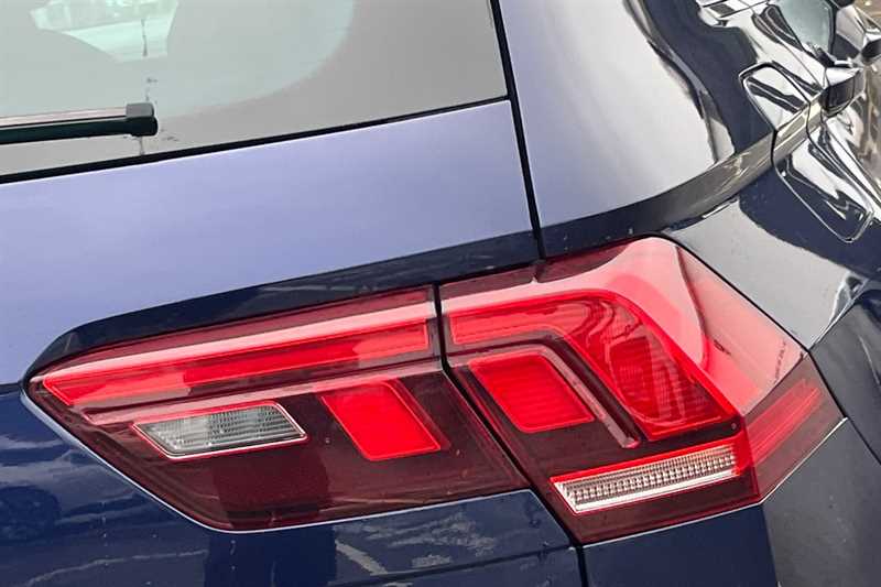 Used Volkswagen Tiguan 2020 for sale - 77403142: Photo 32