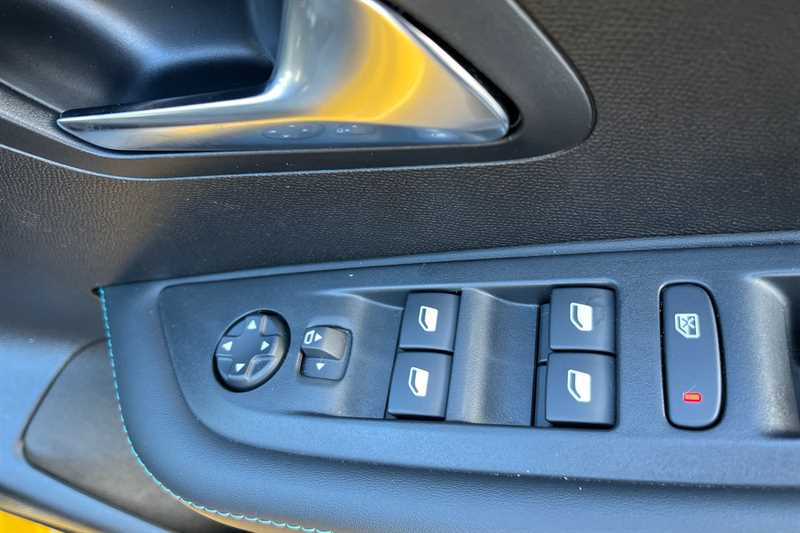 Used Peugeot 208 2023 for sale - 77712029: Photo 16