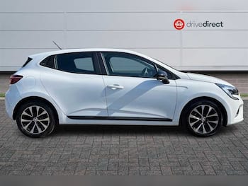 Used Renault Clio 2023 for sale - 79682653: Photo