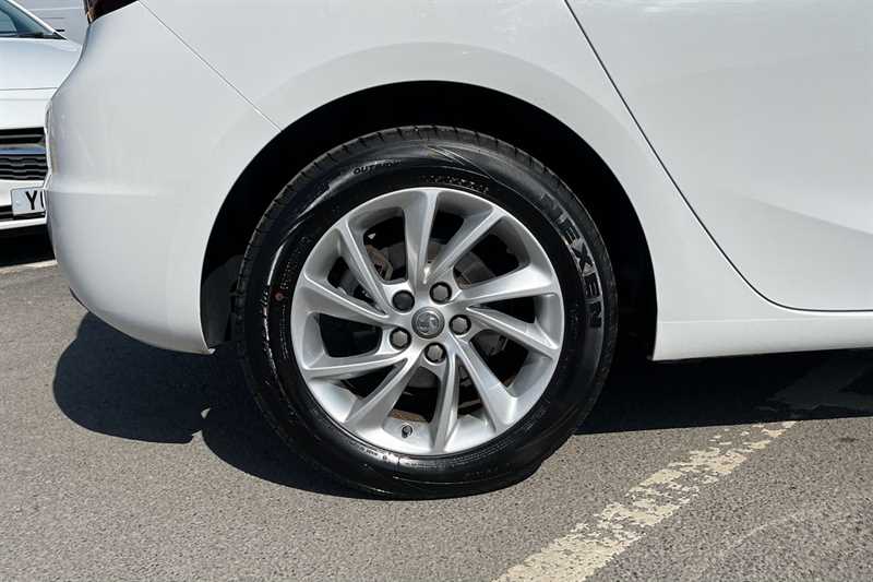 Used Vauxhall Astra 2020 for sale - 78217381: Photo 11