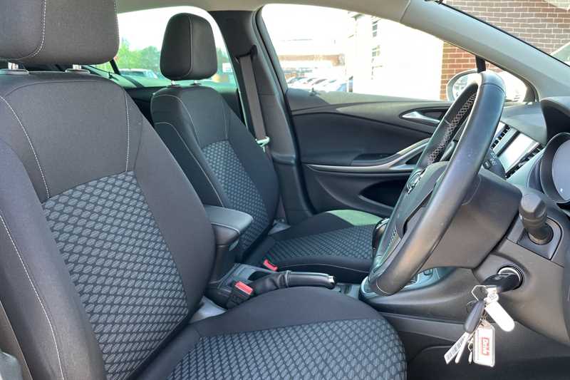 Used Vauxhall Astra 2020 for sale - 78217381: Photo 23