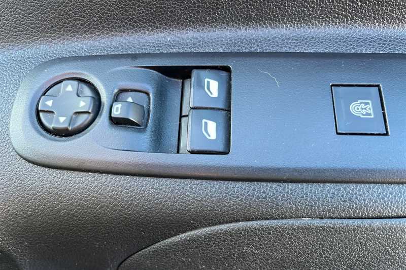 Used Vauxhall Combo Life 2019 for sale - 78207957: Photo 16